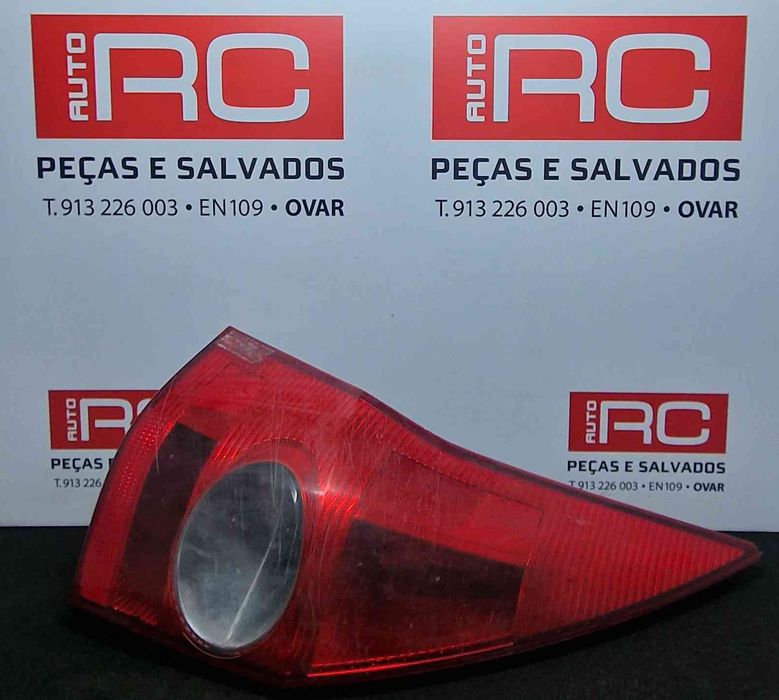 Farolim Esquerdo 8200142684 - RENAULT MEGANE II