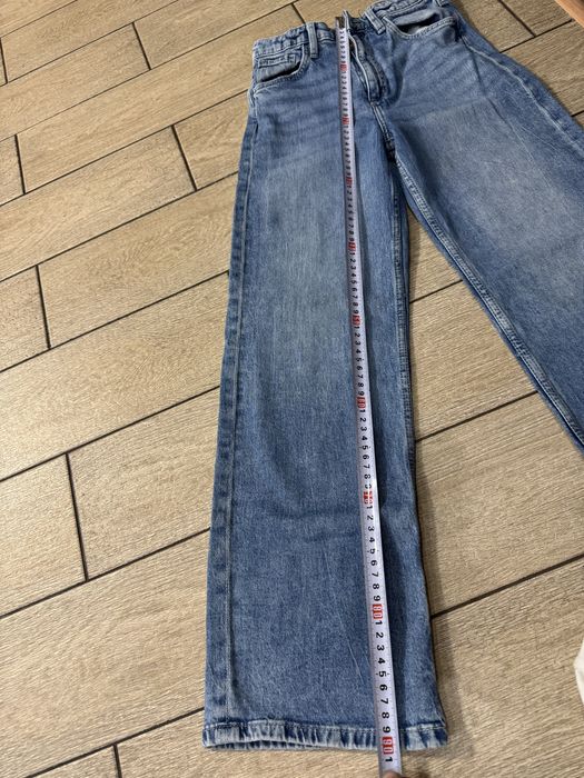 Джинсии 146 р H&M
