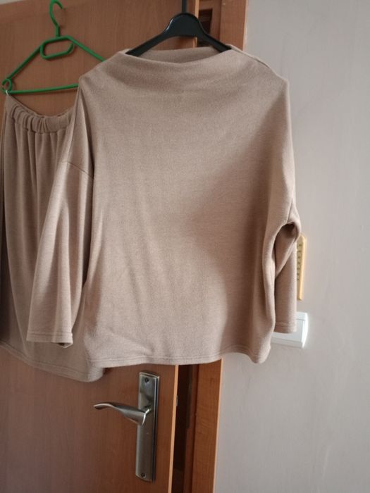 Sprzedam komplet dzianinowy