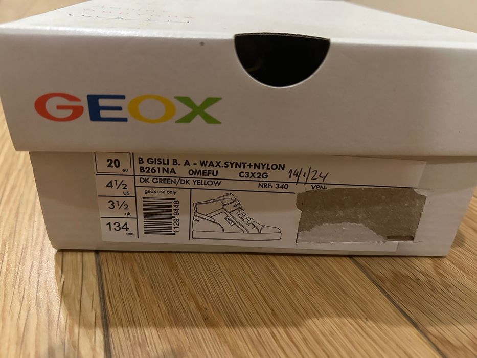 Sapatilhas Geox novas
