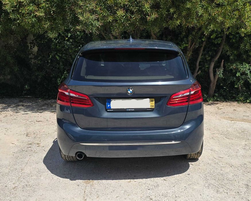 BMW 216d Automatico