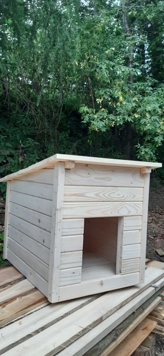 Продам собачу будку