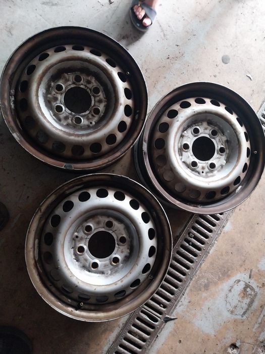 Oryginalne Felgi  Stalowe  Mercedes R16 6x130 5.5J ET 51