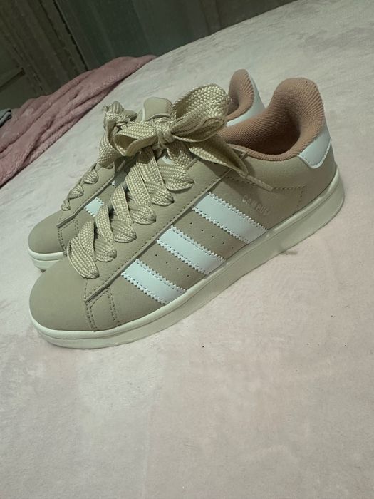 ADIDAS campus camel