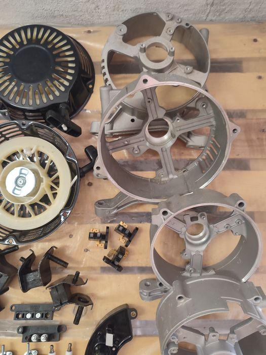 Запчастини для генераторів та моторів 168F-188F