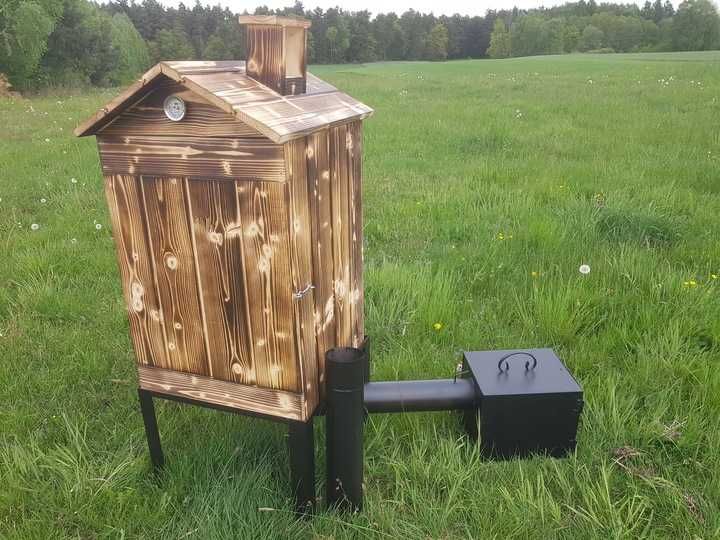 Wędzarnia drewniana LEO MIDI wędzok wędzarka piec stolik komplet