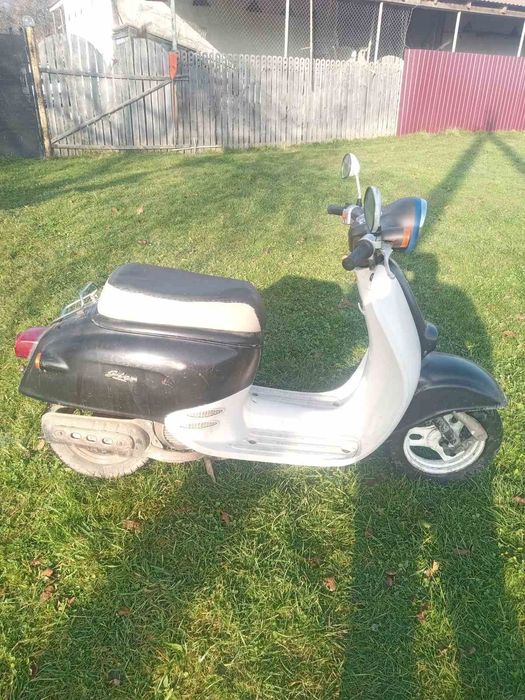 Продам красавца сів завів и полетів