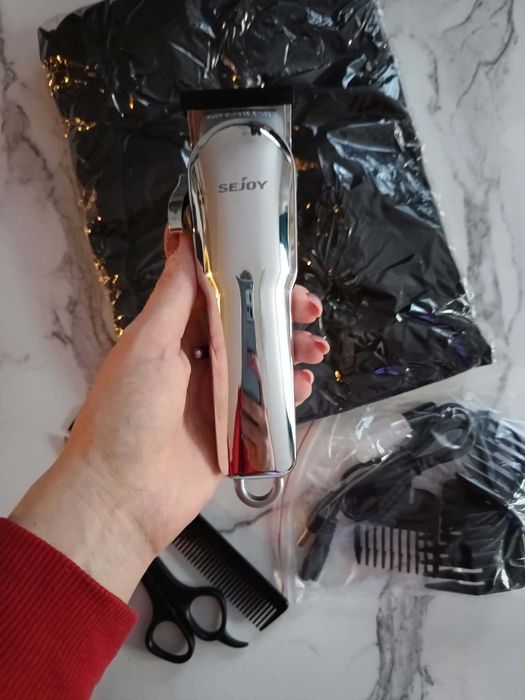 trymer do włosów i brody