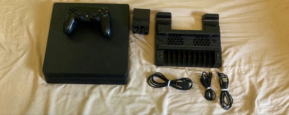 Playstation 4 Slim 500gb (opis)