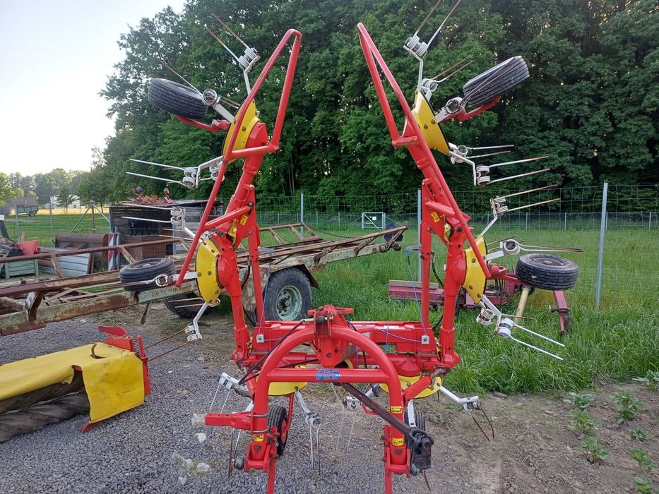 Przewracarka pottinger  EUROHIT  61 N ,kuhn  ,claas