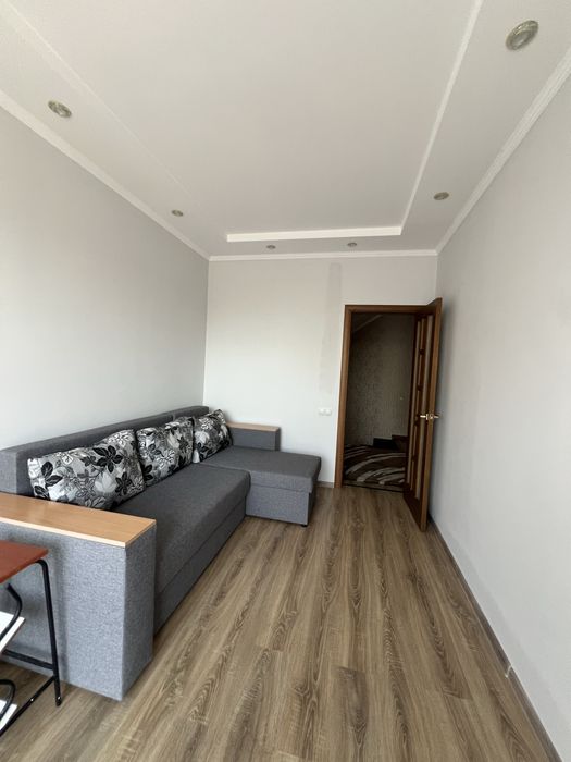 Продаж таунхаусу котеджу в с. Ременів близько до Львова