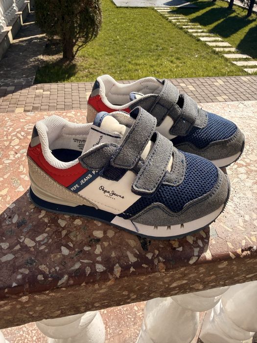 Дитячі кросівки Nike, Pepe Jeans