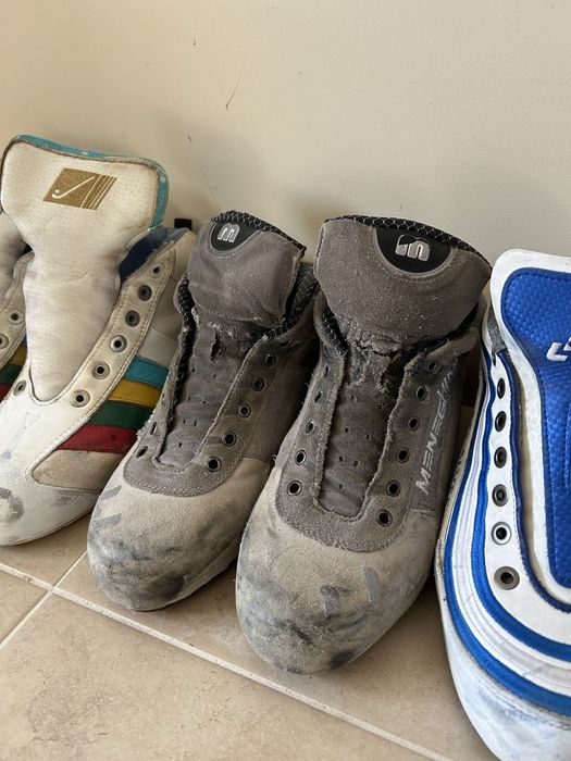 Botas de hóquei em parins