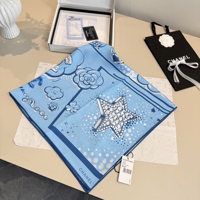 Nowa apaszka Chanel 90x90 cm jedwab