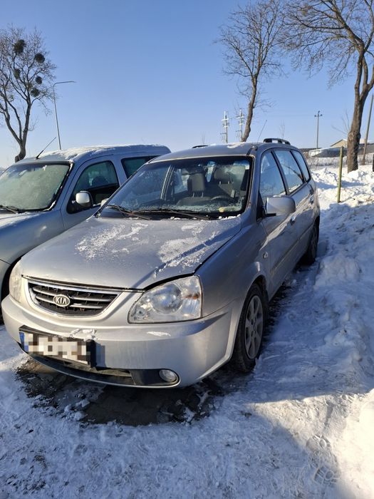 Kia Carens 2005 rok