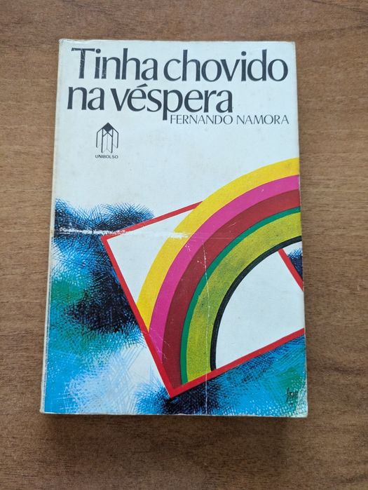 Livros "Peregrinação" e "Tinha chovido na véspera"