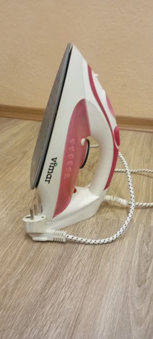 Праска(утюг)повністю справна