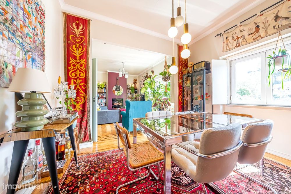 T2 Oportunidade Única no Centro Histórico de Sintra!