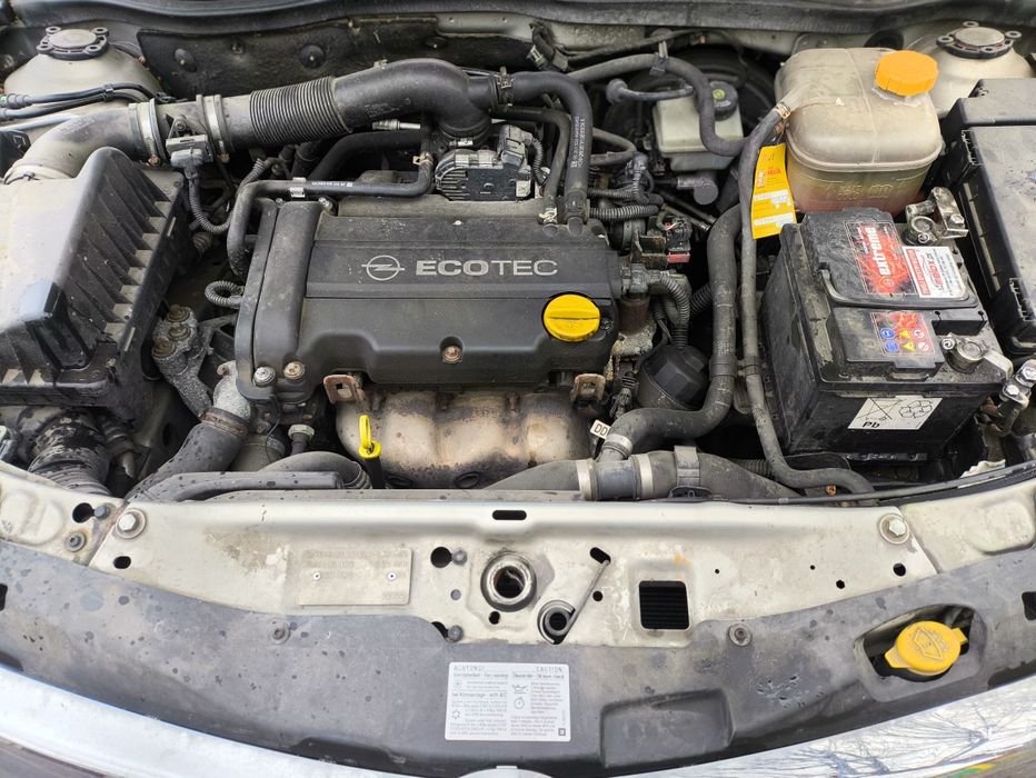 Opel Astra 2006 rok 1.4 ben 90km