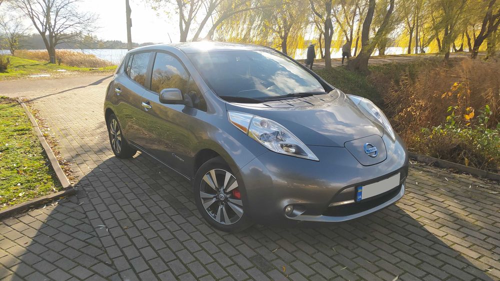 Nissan Leaf 2014