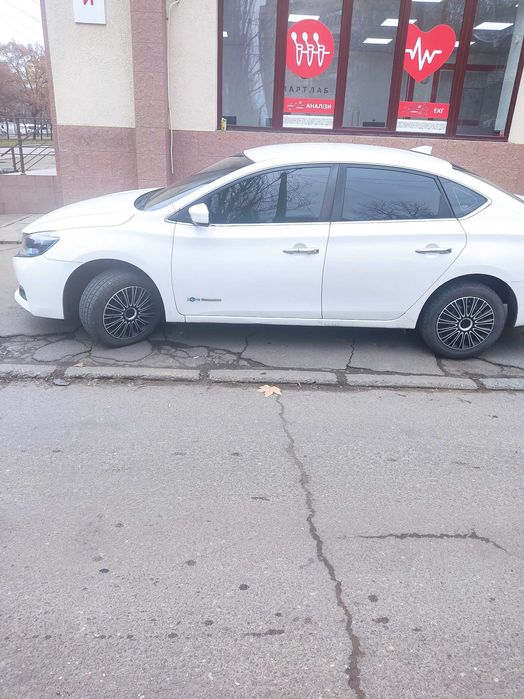 Авто Нисан Silphi 2018