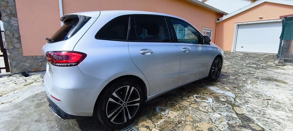 Mercedes-Benz B 180d, cx automática, 116cv