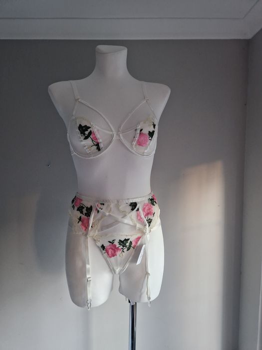 Seksowny komplet bielizny S