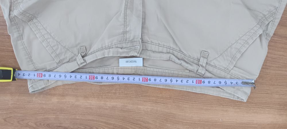 Spodenki damskie r40 C&A z gratisem
