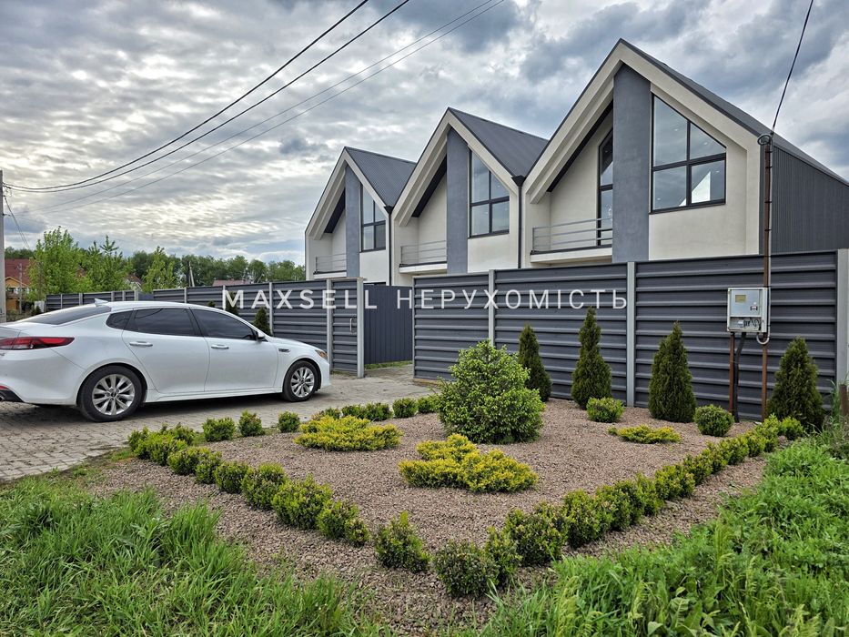 Продам стильний і сучасний таунхаус в Косівщині