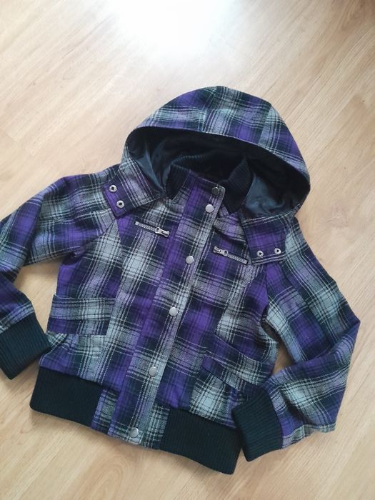 Kurtka dla dziewczynki rozmiar 134