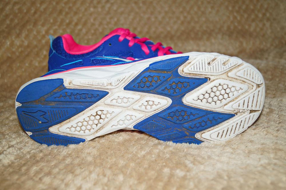 Кроссовки Diadora. Размер 37-38, стелька 24,5