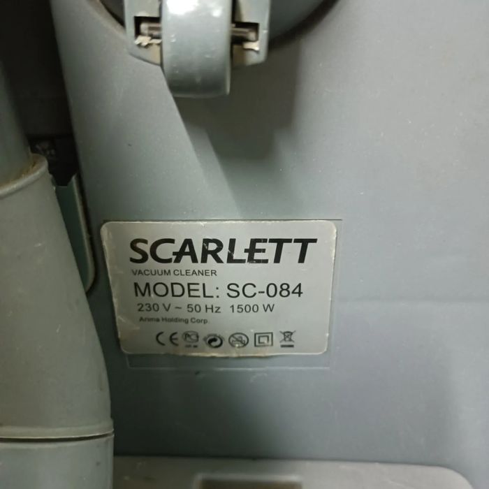 Пылесос Scarlett SC-084