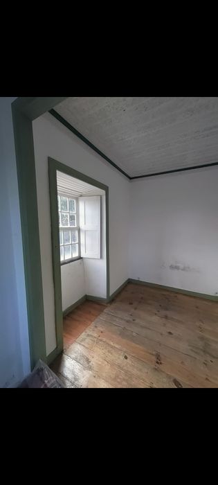 Terreno com 2 casas ilha do Pico