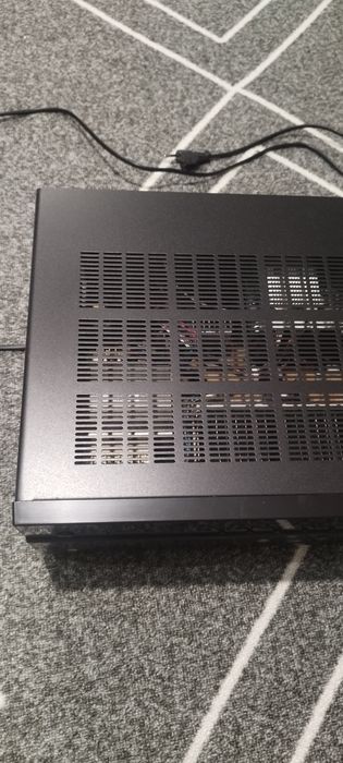 Amplituner Yamaha RX V485