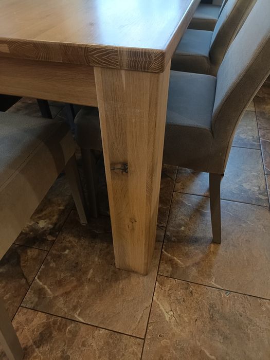 Stół dębowy rozkładany 200–370 cm + 9 krzeseł