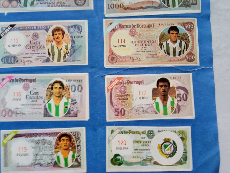 Caderneta de Futebol 83-84 (Gira a Nota)