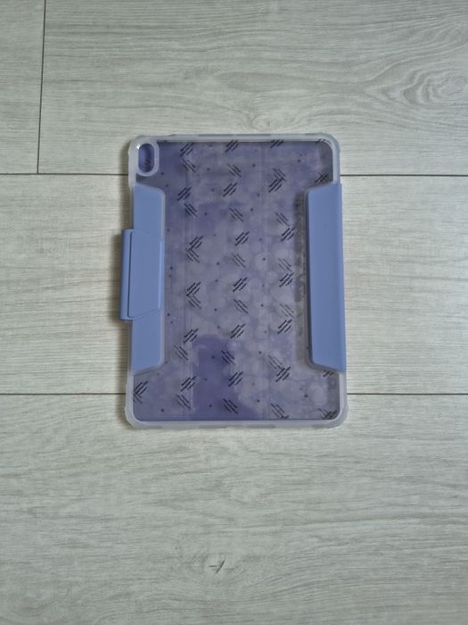 Nowe etui iPad 11 Air