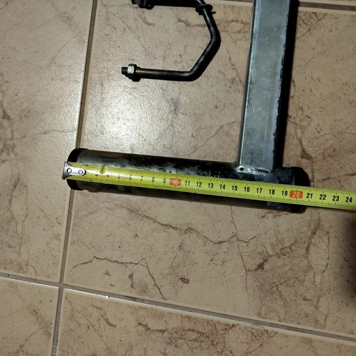 Uchwyt do anteny na balkon