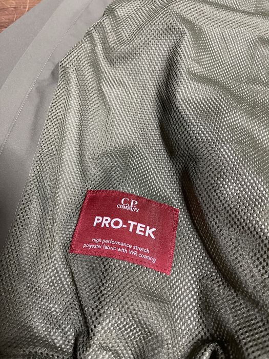 C.P. COMPANY PRO-TEK bomber оригілал
