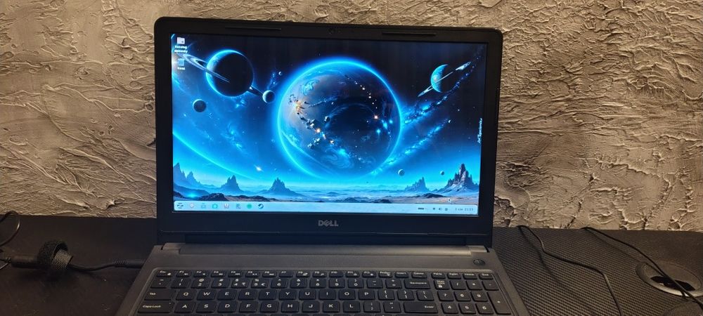 Laptop Dell Inspiron 15