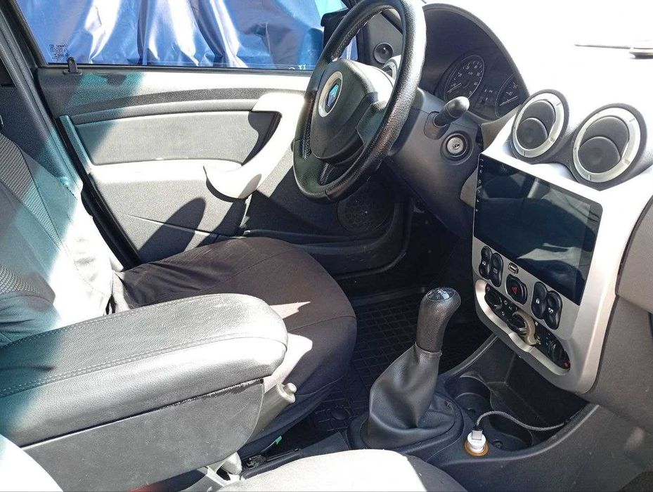 Renault Logan 2011р