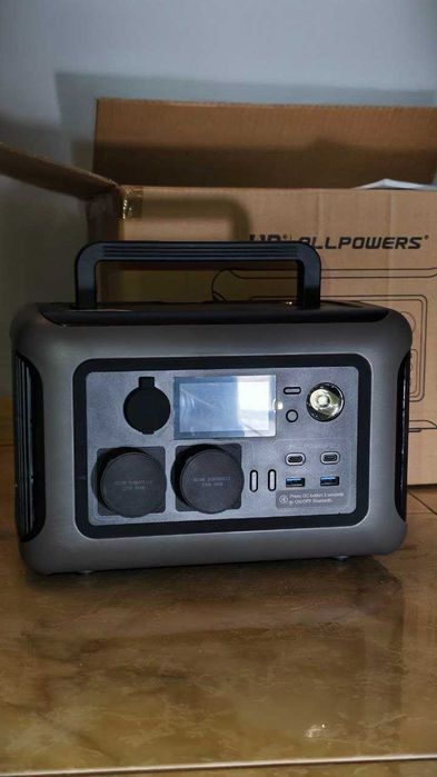 Портативна зарядна станція Allpowers r600 не вмикається