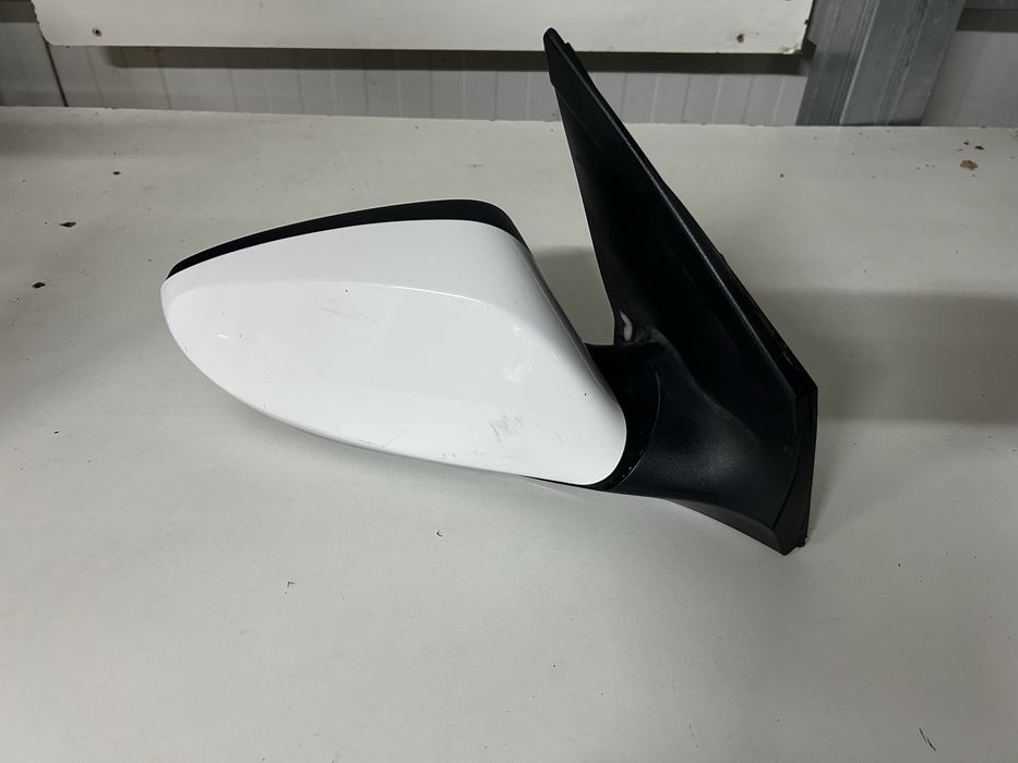 Retrovisor hyundai i30 de 2016