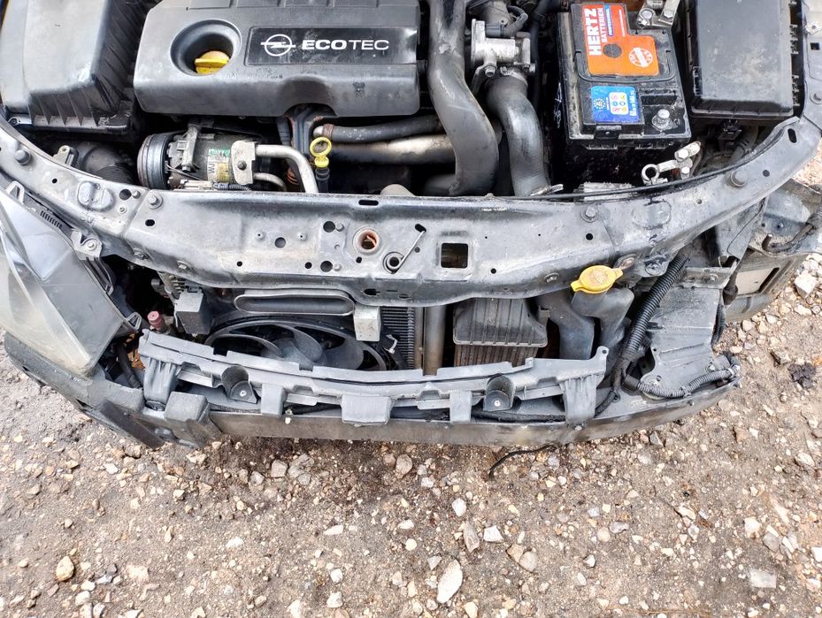 Pas przedni opel astra h
