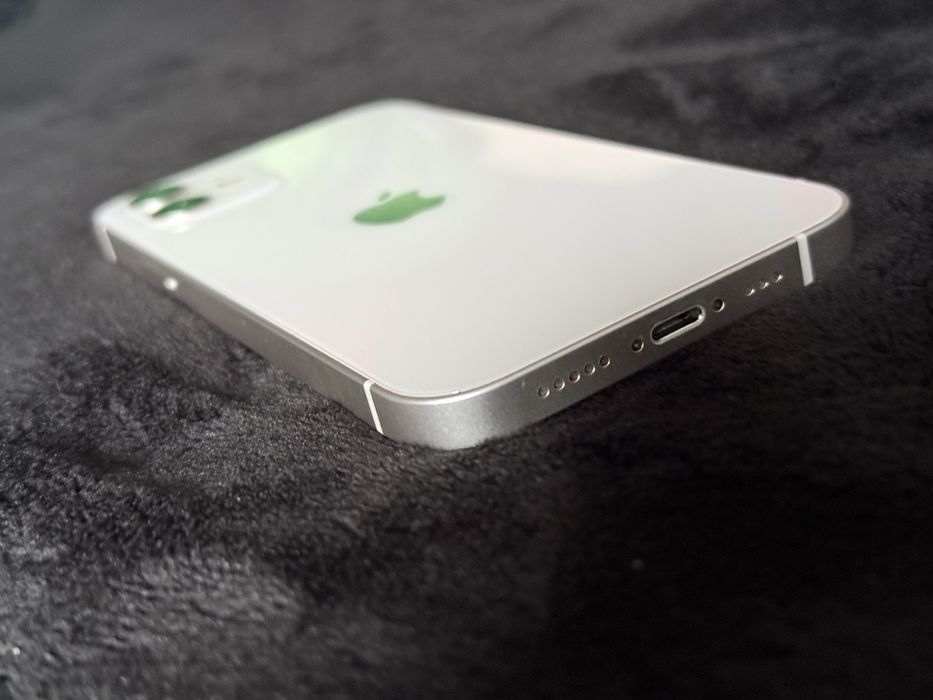 iPhone 12 bialy 128gb