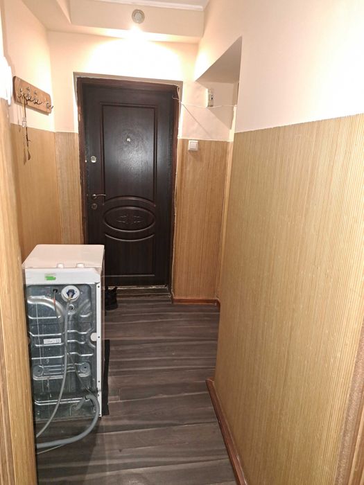 Вільно! Подобово. Пр. Свободи,37, 1-кімнатна. Поруч Обласної лікарні