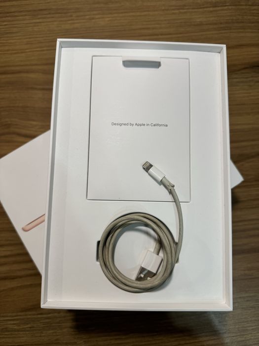 Ipad mini 2019 złoty