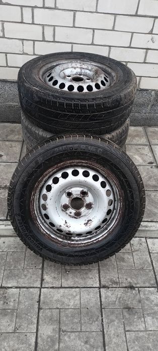Продам колёса на Volkswagen transporter t5