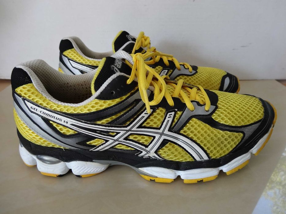 Buty ASICS GEL-CUMULUS 14 roz 44 Bieganie Sportowe