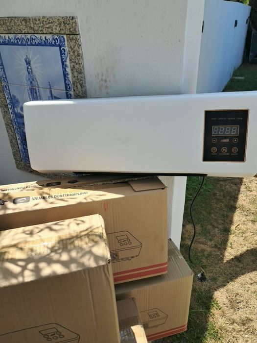 Ventilador tipo Ar Condicionado de Parede com comando que ventila  ou aquece